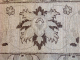 Brown Traditional Style Wool Area Rug