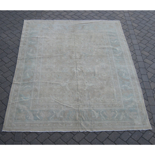 Taupe Floral Rug