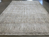 Traditional Style Vintage Look Area Rug