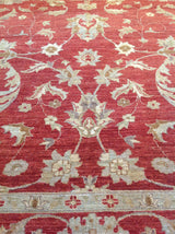 Red Traditional Style Wool Area Rug