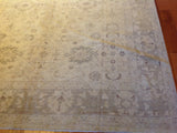 Traditional Rug in Beige with Floral Motif